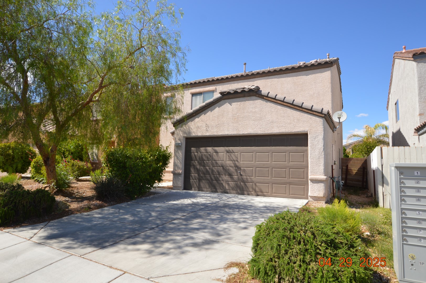 Property main image